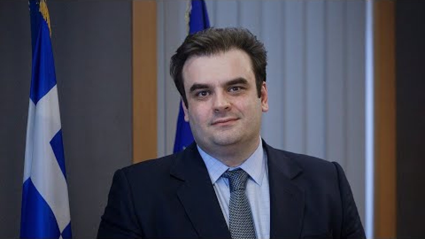 Ο Πιερρακάκης επιστρέφει διαφορετικός