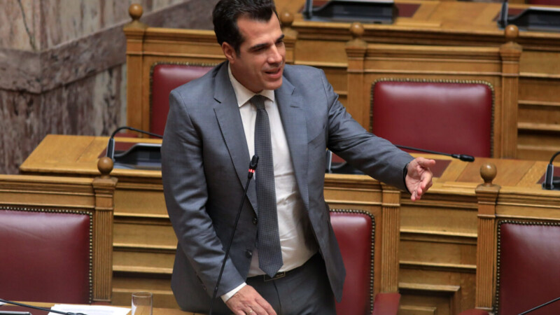 Θάνος Πλεύρης καταγγέλλει: ” Σειρά fake news τις τελευταίες ημέρες για το Μεταναστευτικό ”