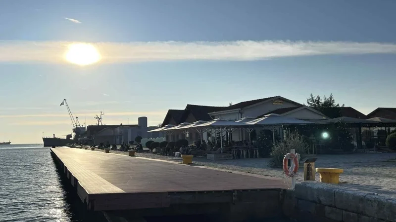 Θεσσαλονίκη: 38χρονος τραυματίστηκε μετά από πτώση κοντά στην πύλη 11 του λιμανιού – Μεταφέρθηκε στο νοσοκομείο