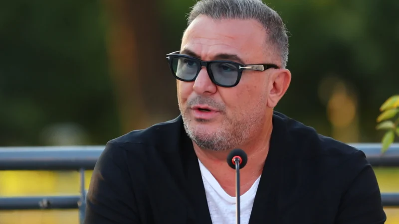 Αντώνης Ρέμος: Προσφεύγει στη Δικαιοσύνη κατά γνωστής influencer για συκοφαντική δυσφήμηση – ”Η κυρία υπερέβη τις κόκκινες γραμμές”