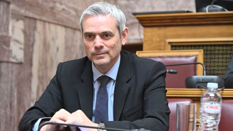 Κώστας Καραγκούνης: ” Δεν θα κοπεί το επίδομα ανεργίας ”