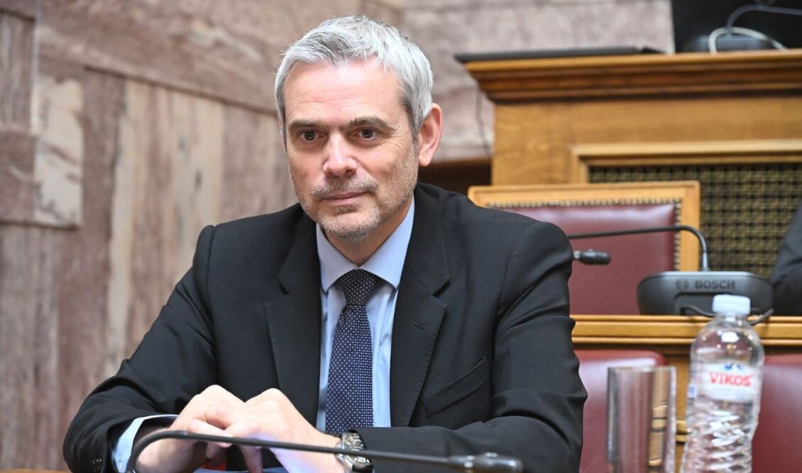 Κώστας Καραγκούνης: ” Δεν θα κοπεί το επίδομα ανεργίας ”